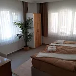 بيت ضيافة Otelia Ayvalı