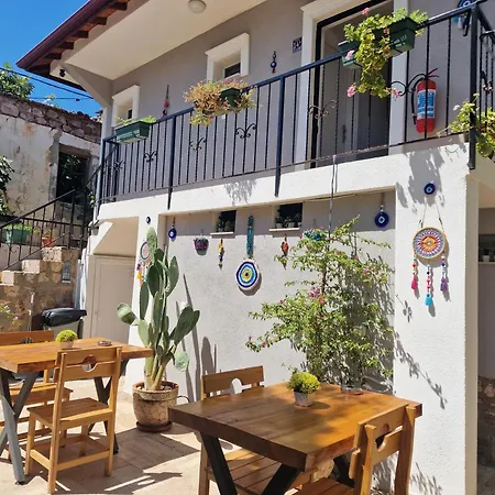 Guest house Otelia